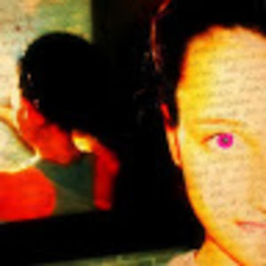 Meet your Posher, Claire